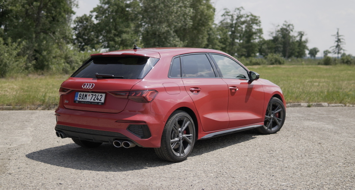 audi-s3-2021-23