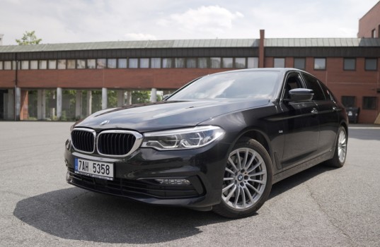 bmw-5-g30-30