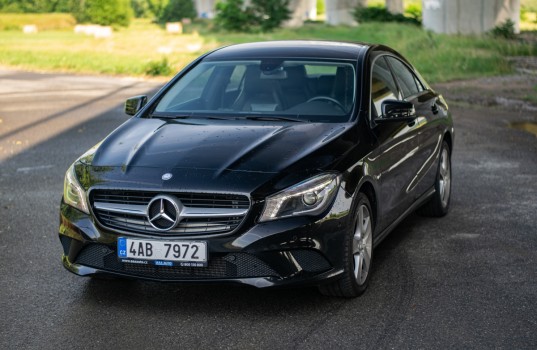 mercedes-benz-cla-6