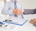 Costomer woman used credit card and signed for rent car form sal