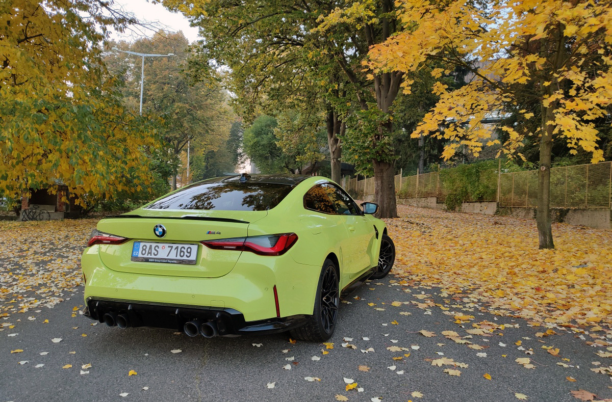bmw-m4-coupe-23