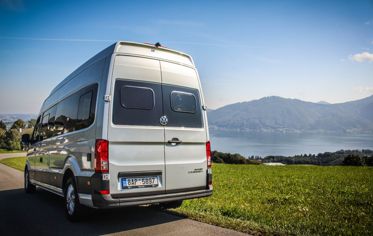 volkswagen-grand-california-680-2021-19
