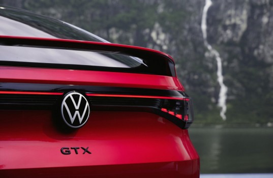 volkswagen_id5_gtx-3