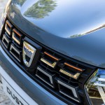 2022-dacia_duster_extreme_limited_edition-4