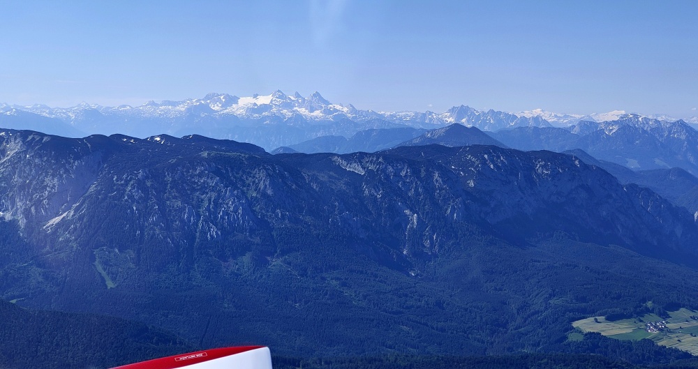 Pohled na Alpy během přiblížení na LOLU