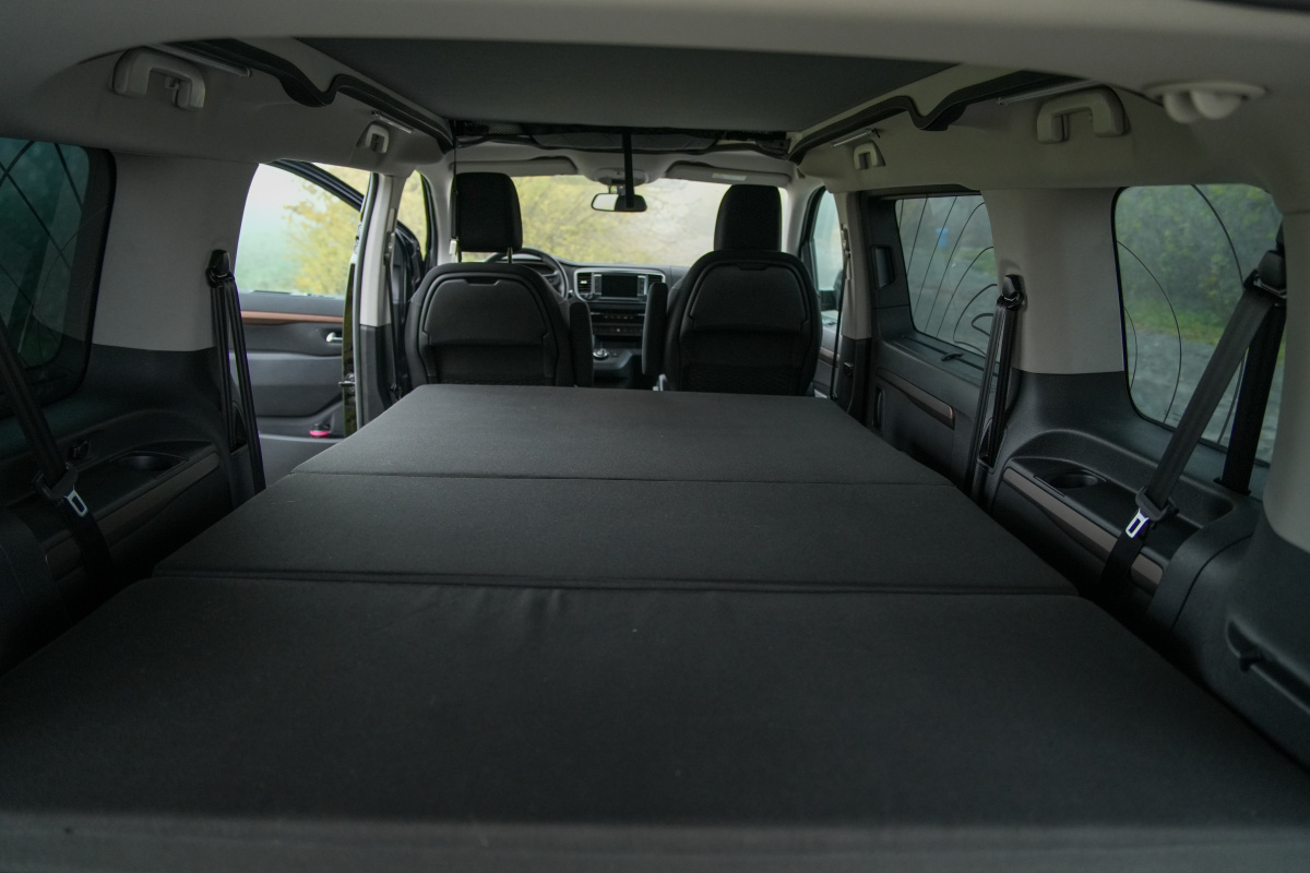 toyota-proace-nomad-vanderer-16