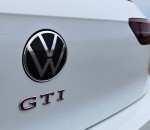 vw-golf-gti-2023-28