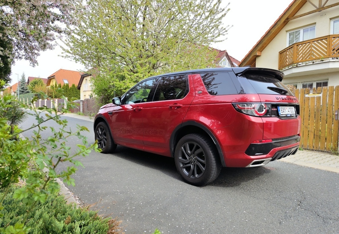 land-rover-discovery-sport-12