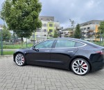 tesla-model-3-performance-34