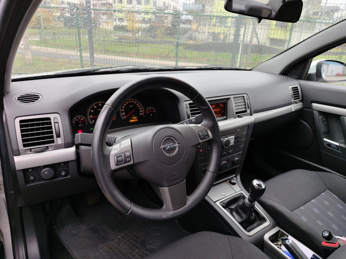 opel-vectra-c-26