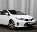 toyota-auris-hybrid-exterior-1