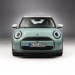 p90536601_highres_mini-cooper-s-02-202
