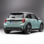 p90536604_highres_mini-cooper-s-02-202