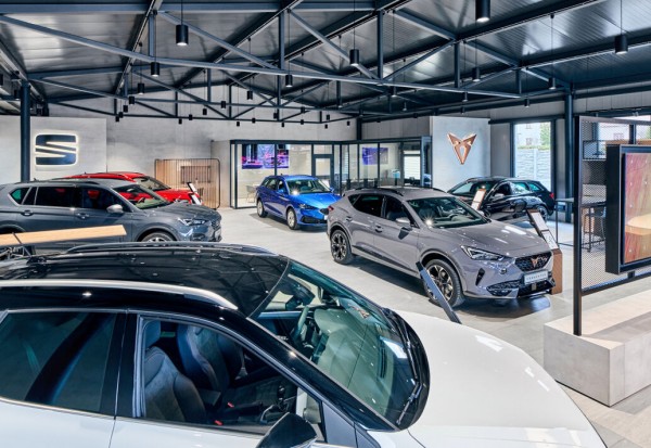 autosalon-libor-such-15-low