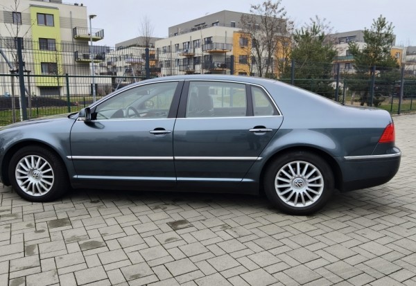 volkswagen-phaeton-23