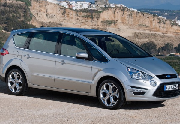ford-s-max-20101