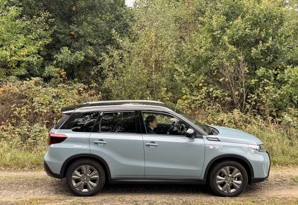 suzuki-vitara-2024-15