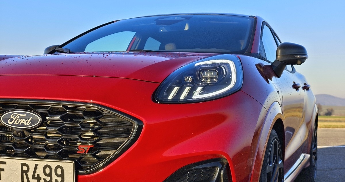 ford-puma-st-2025-14
