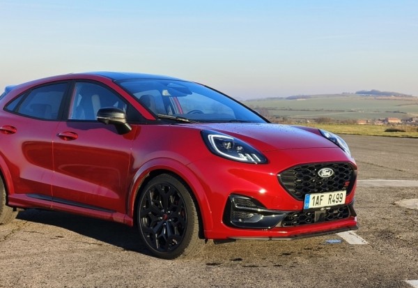ford-puma-st-2025-6