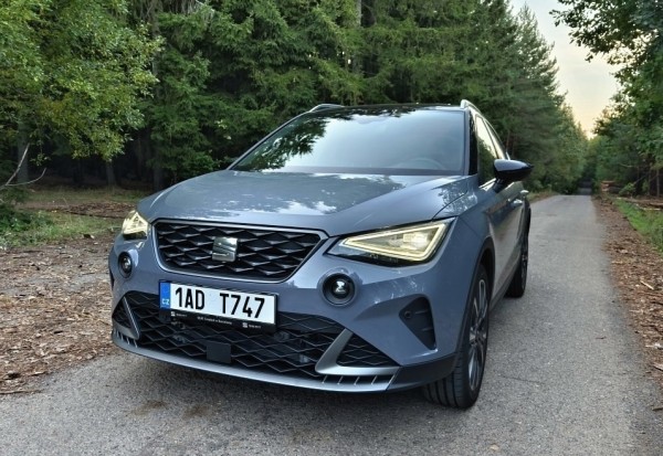 seat-arona-2025-4