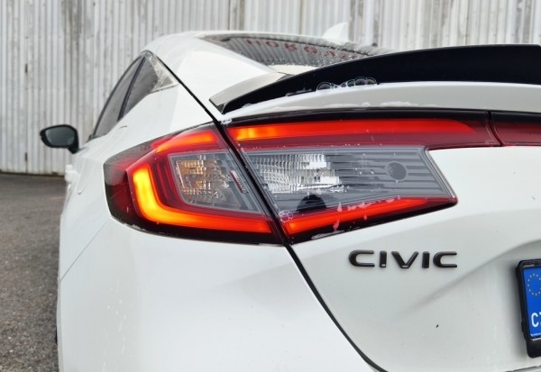 honda-civic-2025-27