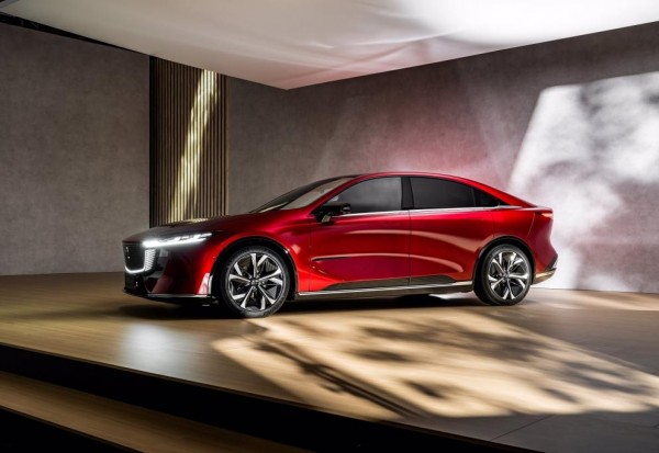 all-new-mazda6e-src-still-012-lowres-image