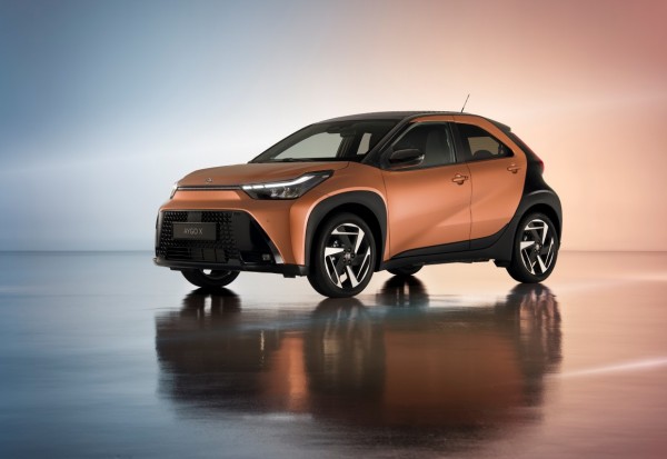 2025_aygo_x_high_grade_001