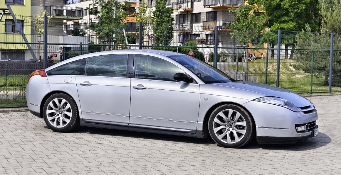 citroen-c6-13
