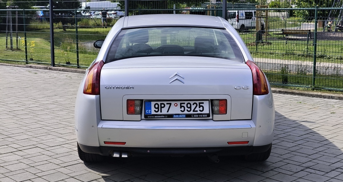 citroen-c6-20