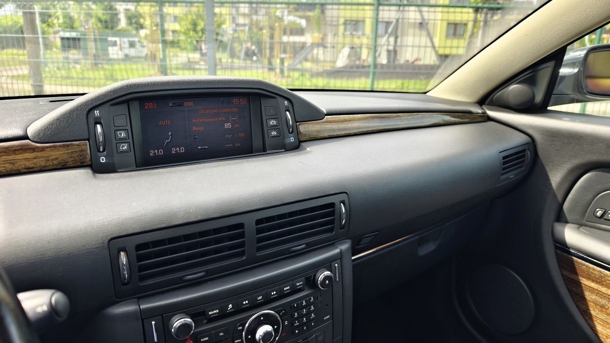 citroen-c6-36