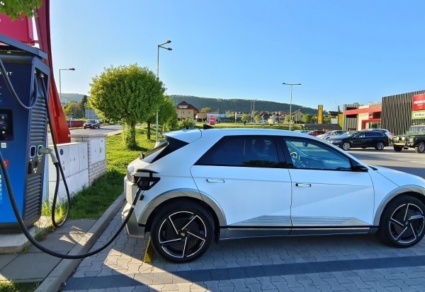 hyundai-ioniq-5-facelift-2025-35