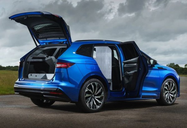 skoda-enyaq-cargo_01-clanokw