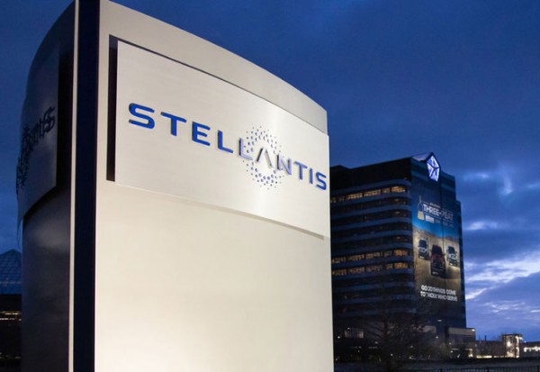 the-new-signage-was-revealed-at-the-north-america-office-in-aubu-clanokw