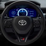 2025_corolla_cross_gr_sport_det_006