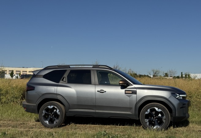 dacia-bigster-2025-10