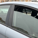 Pokuta za otevřená okna v autě: Kdo nechá okna stažená, riskuje sankce v řádu tisíců korun a varování policie na tom nic nemění