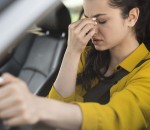 woman_driving_tired