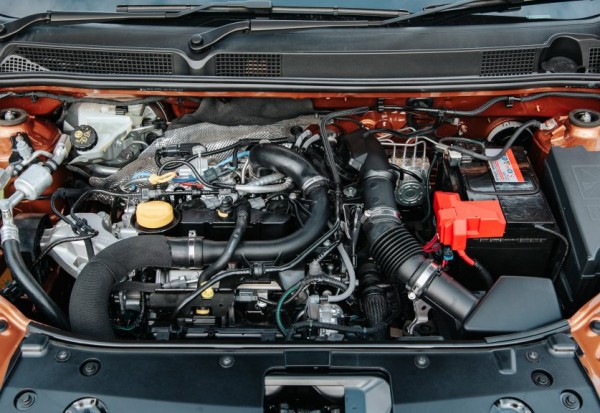 dacia-sandero-motor-edited