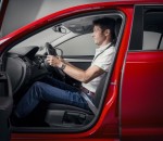 skoda-spravne_sezeni_v_aute-1