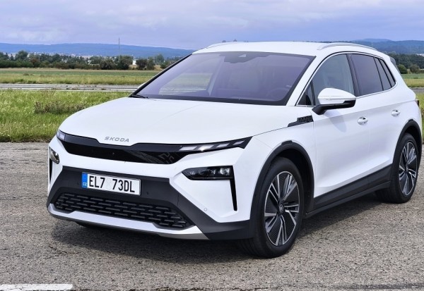skoda-elroq-85-2025-3