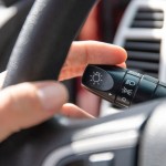 Tuhle chybu s blinkry dělají tisíce řidičů. Přitom jsou přesvědčeni, že je používají správně