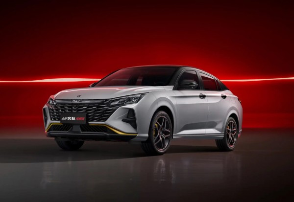 dongfeng-shine-ext-06-1536x894