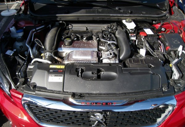 peugeot_308gti_03