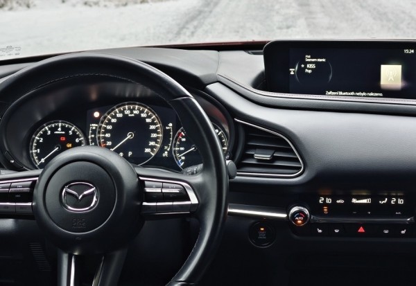 mazda-cx-30-2026-30