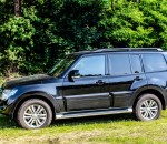 mitsubishi-pajero-12