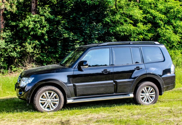 mitsubishi-pajero-12