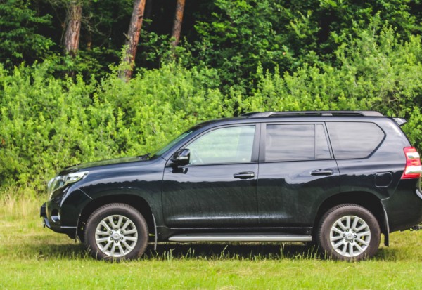 toyota-land-cruiser-6