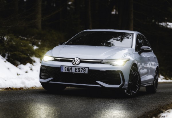 volkswagen-golf-8-2026-4