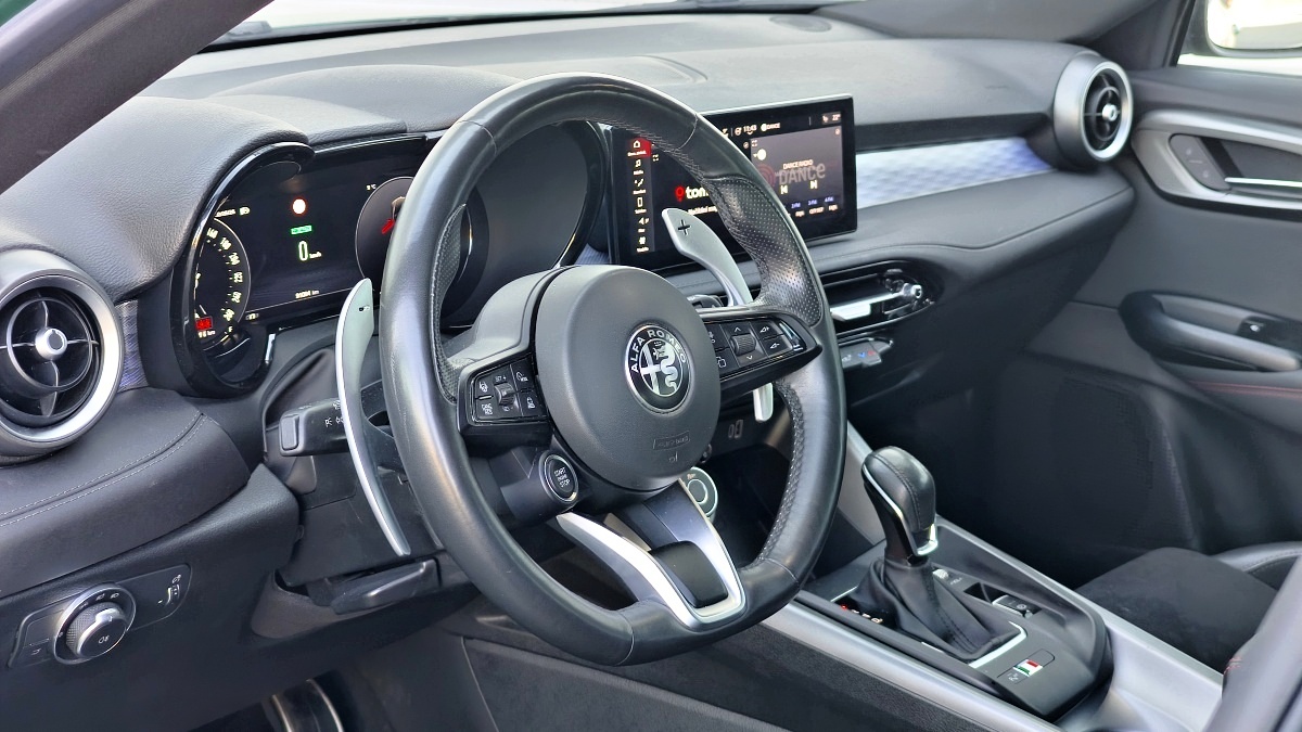 alfa-romeo-tonale-2026-31