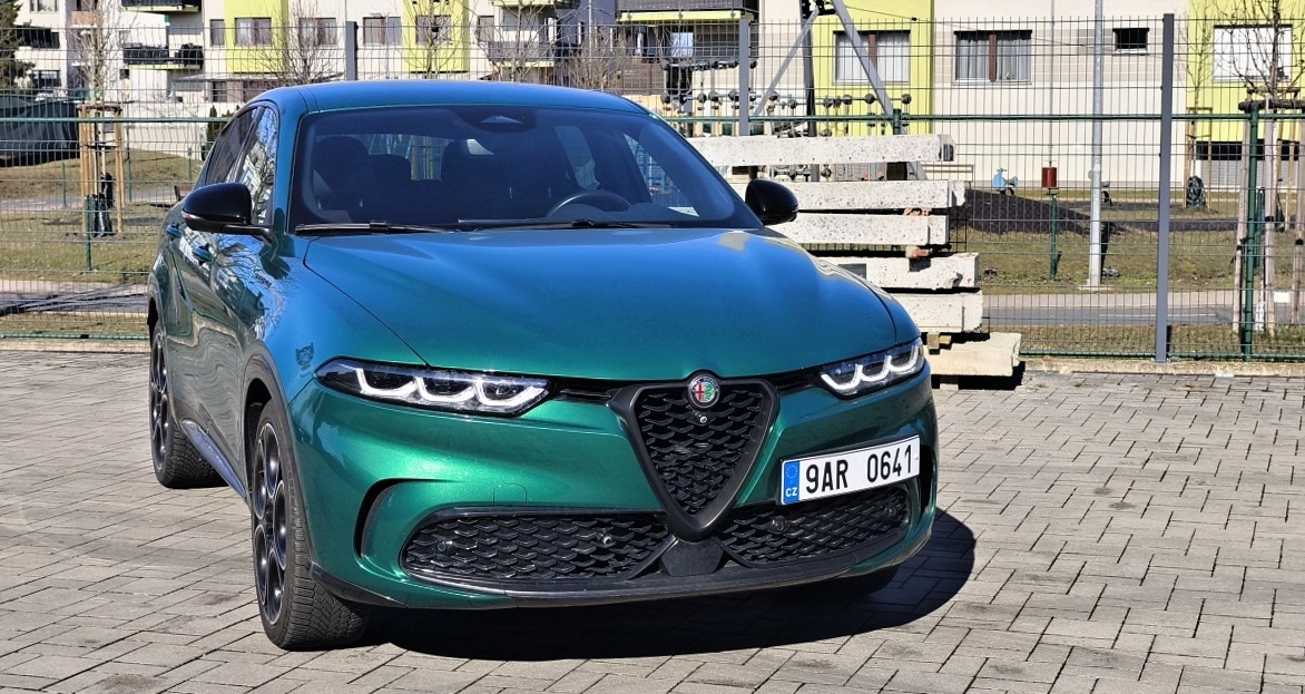 alfa-romeo-tonale-2026-5